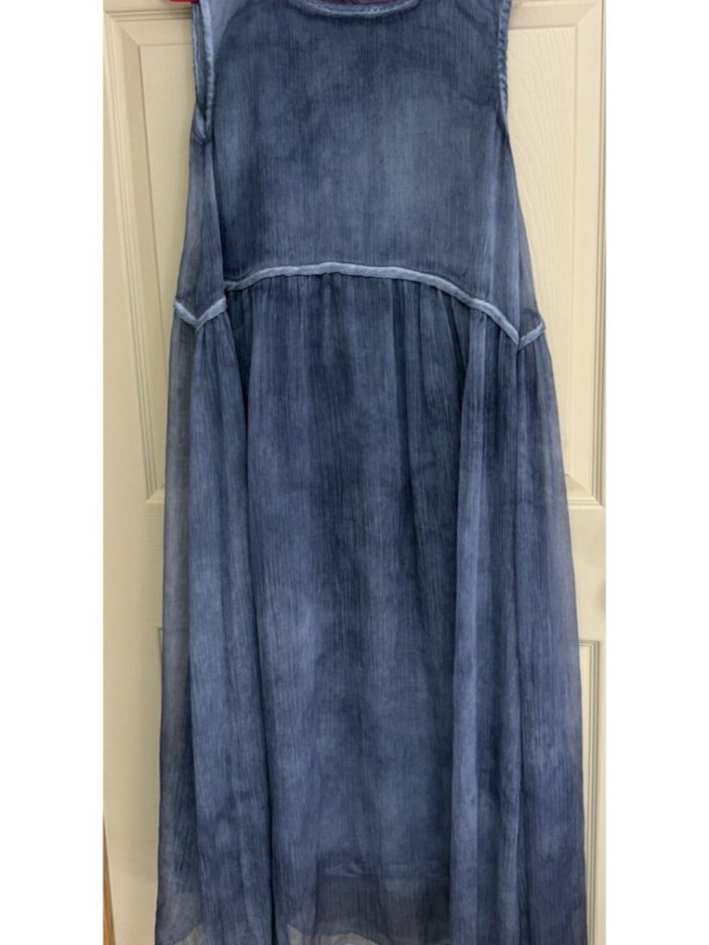 Fincati blue maxi dress size M denim look Flowing Sleeveless 36" Bust